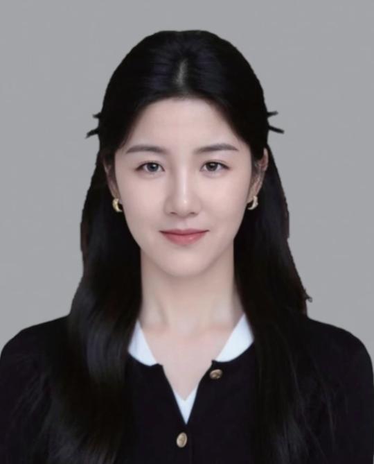 孟小庆 英语老师